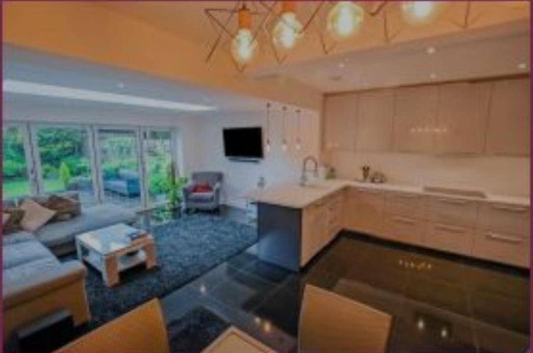 Ferienwohnung Ash Lawns Bolton Exterior foto